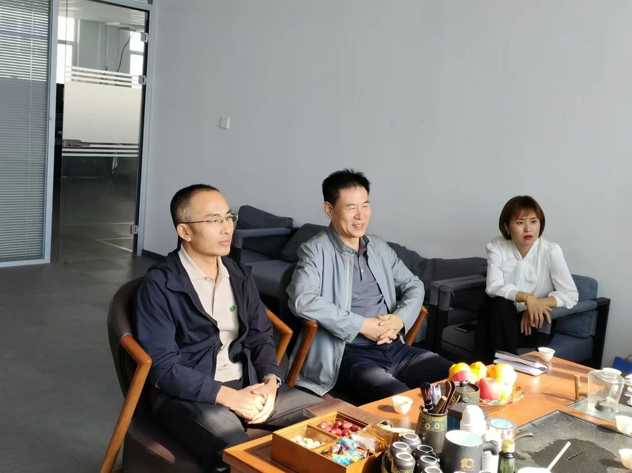 1727403633658888.jpg 1727403633658888.jpg